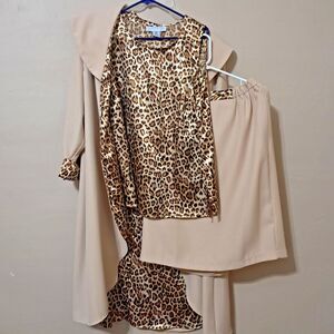 Allison Woods 3PC Sleeveless Top Skirt Coat Size 14 Beige Cheetah Animal Print